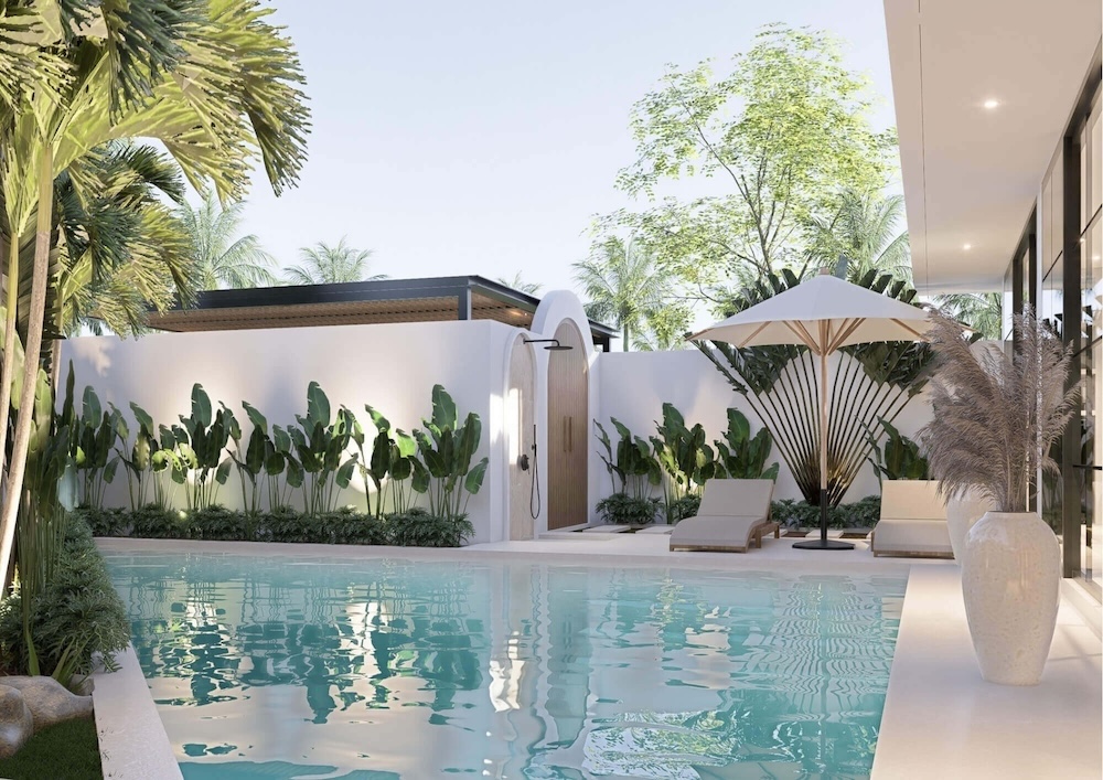 Private swimming pool and sunken lounge